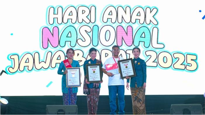 Jawa Barat Pecahkan Rekor MURI Lewat Peringatan Hari Anak dan Kebaya Nasional